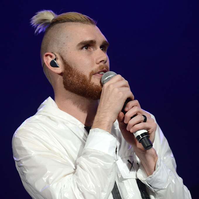 Colton Dixon