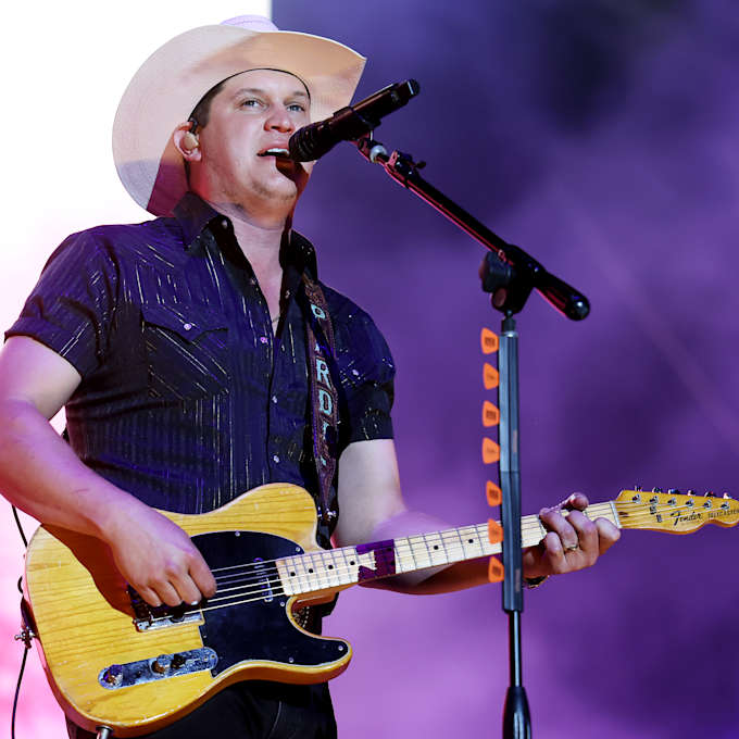 Jon Pardi Parking