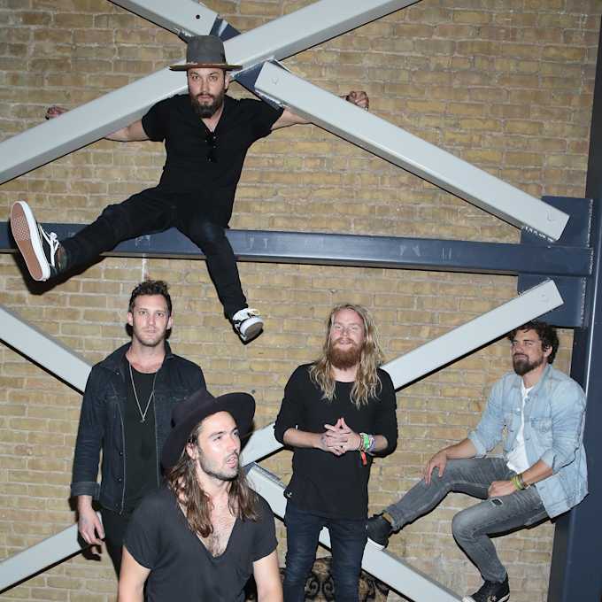 Grizfolk