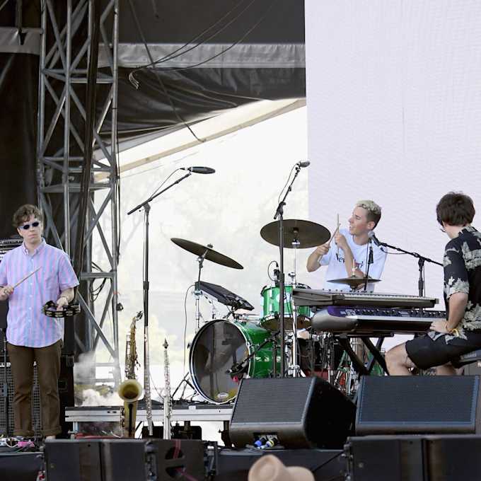 BadBadNotGood
