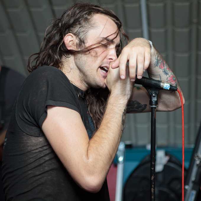 Pianos Become The Teeth