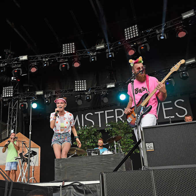 MisterWives