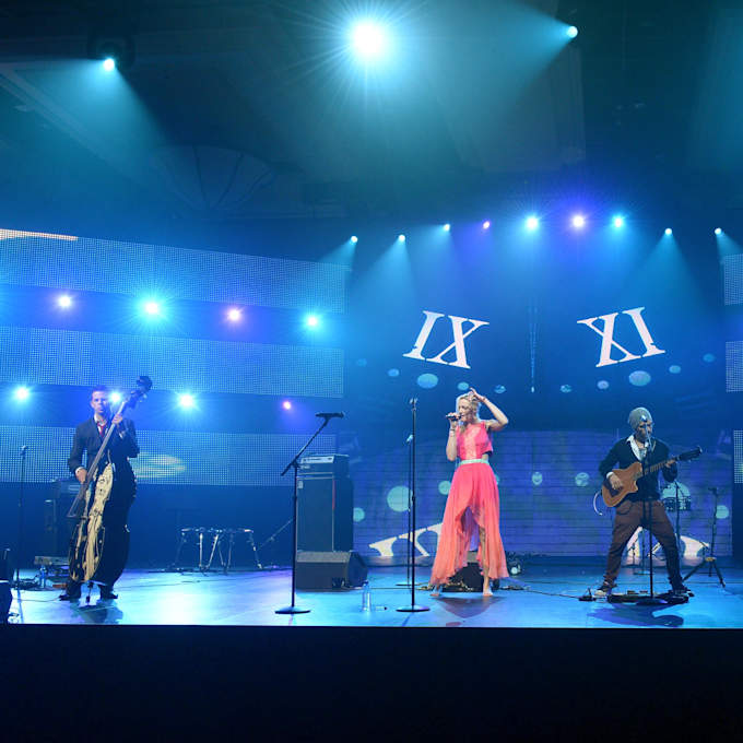 Jenny and the Mexicats