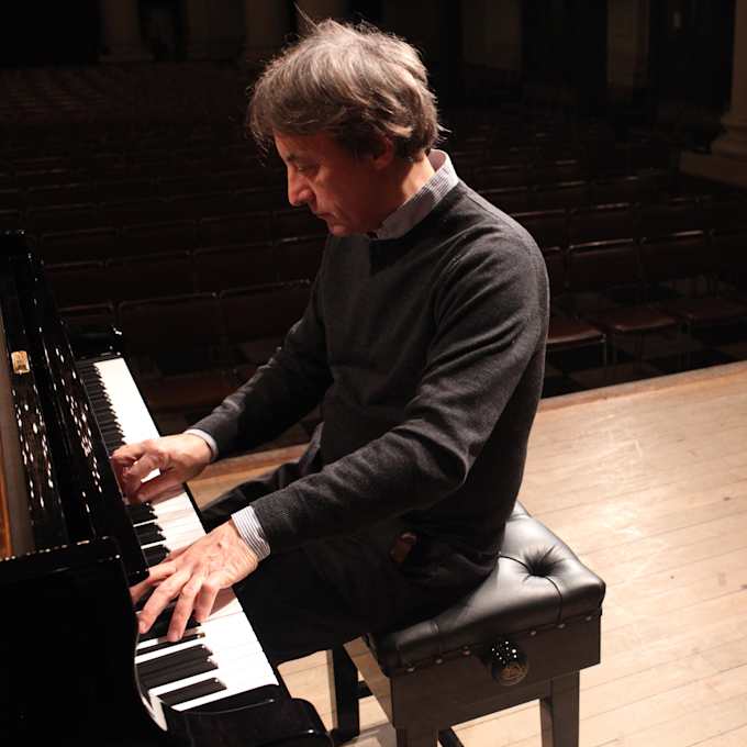 Jean-Efflam Bavouzet