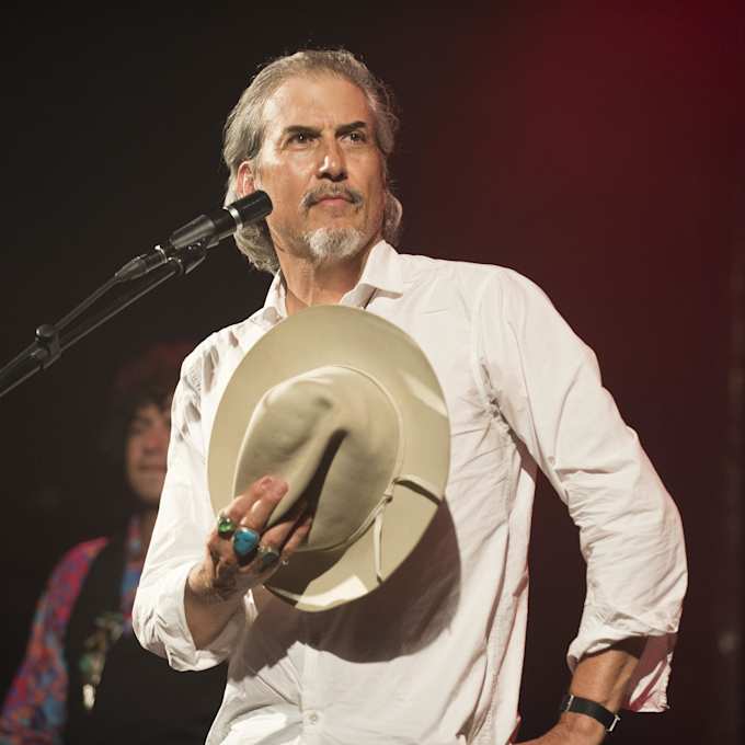Howe Gelb