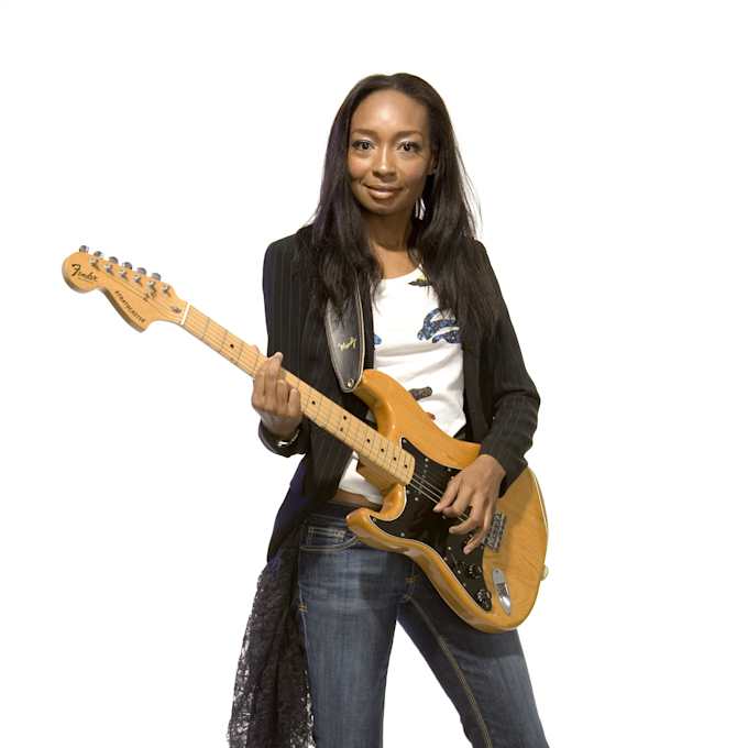 Malina Moye