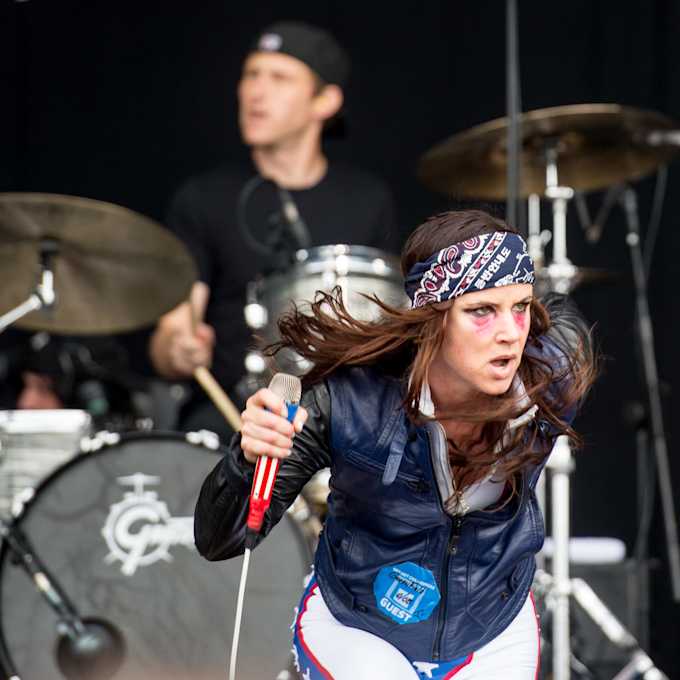 Juliette and the Licks