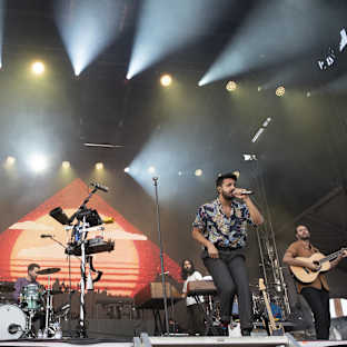 Young the Giant Image