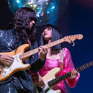 Khruangbin Image