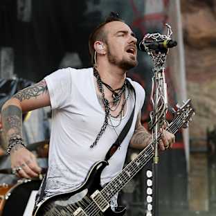 Adam Gontier Image