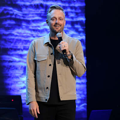 Nate Bargatze Parking