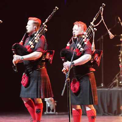 Red Hot Chilli Pipers - Tribute