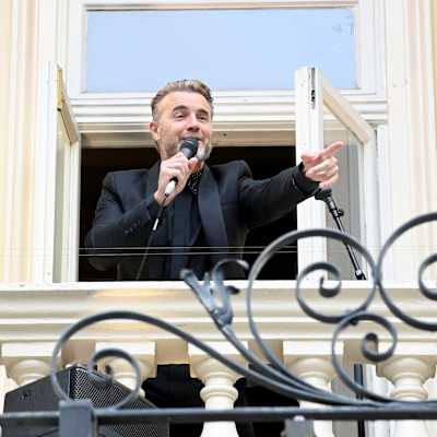 Gary Barlow