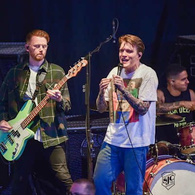 Neck Deep