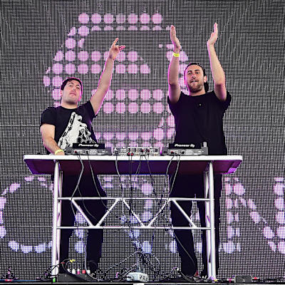 Two Friends - DJs