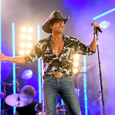 Tim McGraw Parking