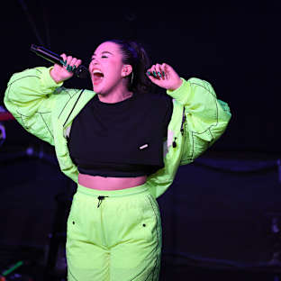 Lauren Spencer Smith Image