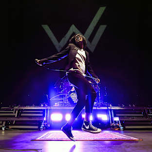 Sleeping With Sirens Image