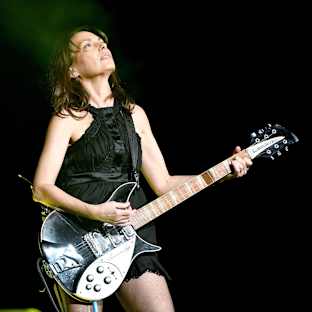 Susanna Hoffs Image