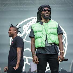 EarthGang Image