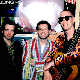 Violent Femmes Image