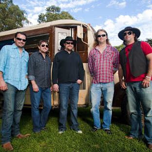 Reckless Kelly Image