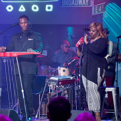 Robert Randolph and The Family Band