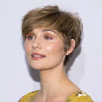 Clare Bowen