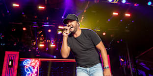 Luke Bryan Image
